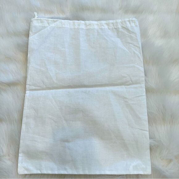 Buscemi Dust Bag  - Picture 1 of 3